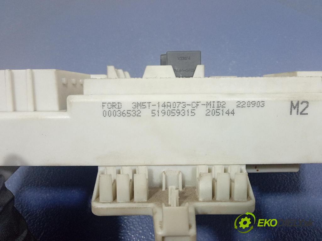 Ford C-max 2003 skrinka Poistky: 3M5T-14A073-CF