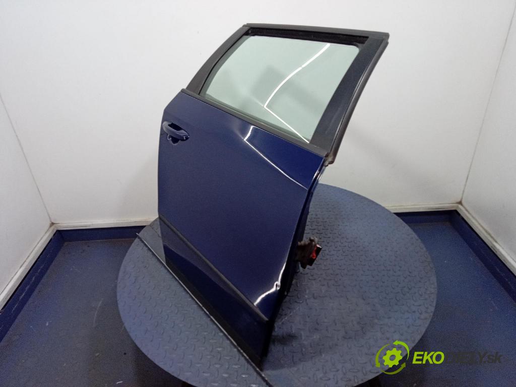 Vw Passat 2006 dveře Zad: prave