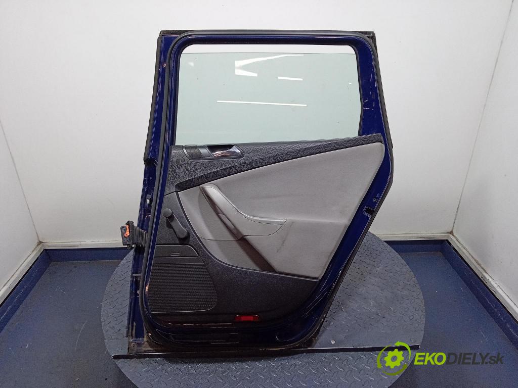 Vw Passat 2006 dveře Zad: prave 