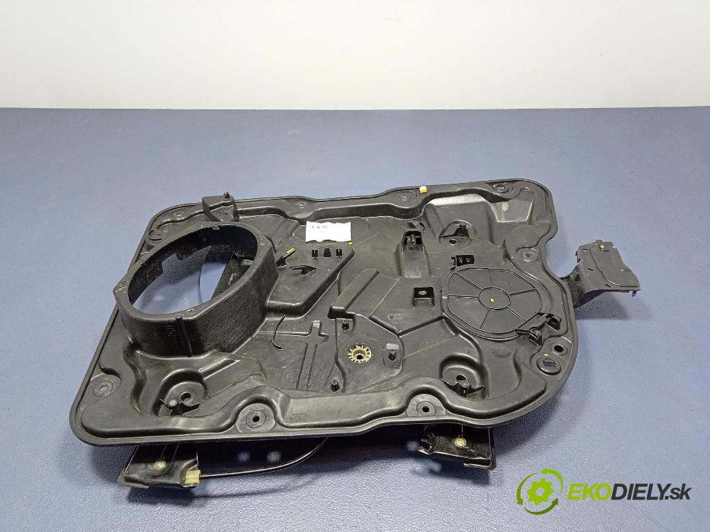 Jeep Grand Cherokee 0 mechanizmus okna Okná: Predné v pravo: 04589598AK