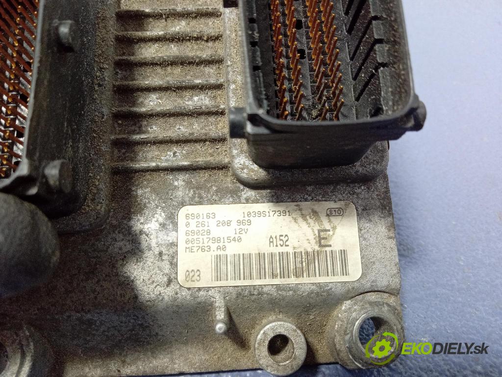 Fiat Grande punto 2007 řídící jednotka Motor: 1039S17391