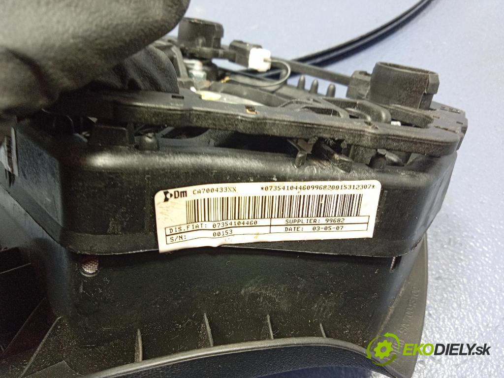 Fiat Grande punto 2007 volant 7354102510
