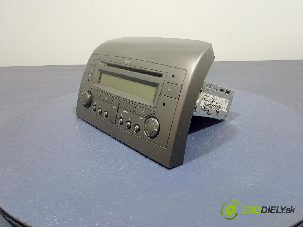 Lancia Ypsilon 2003 Radio I Navigácia: 735345243