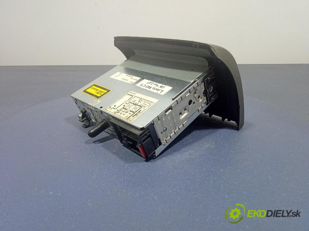Lancia Ypsilon 2003 Radio I Navigácia: 735345243