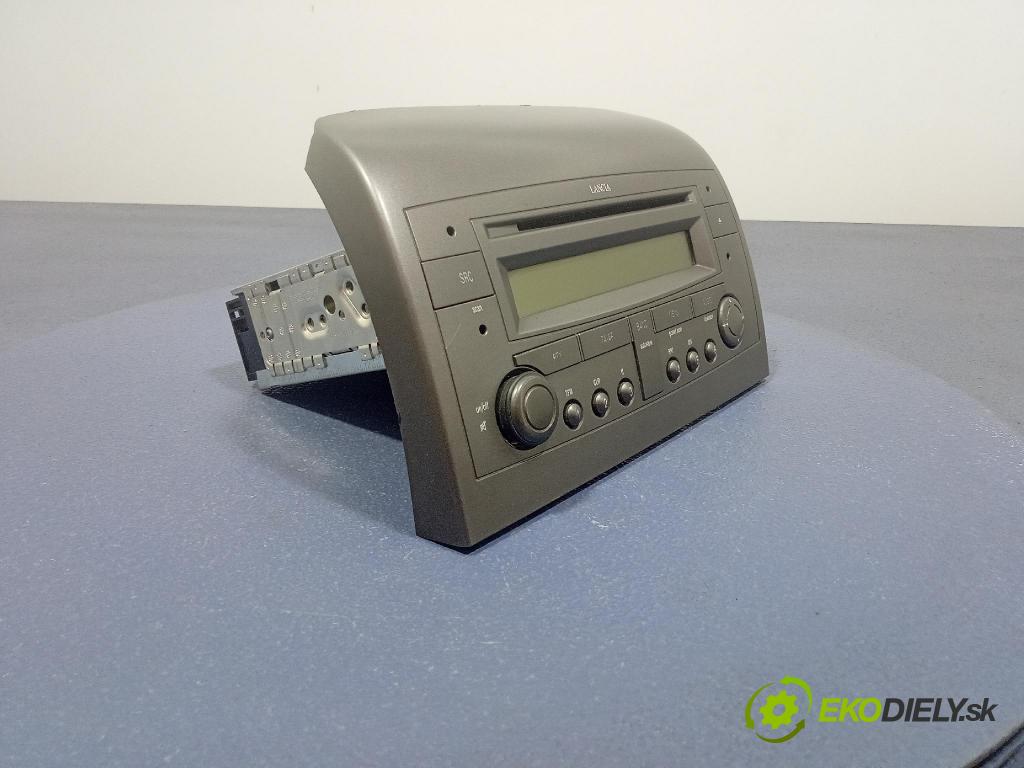 Lancia Ypsilon 2003 Radio I Navigácia: 735345243