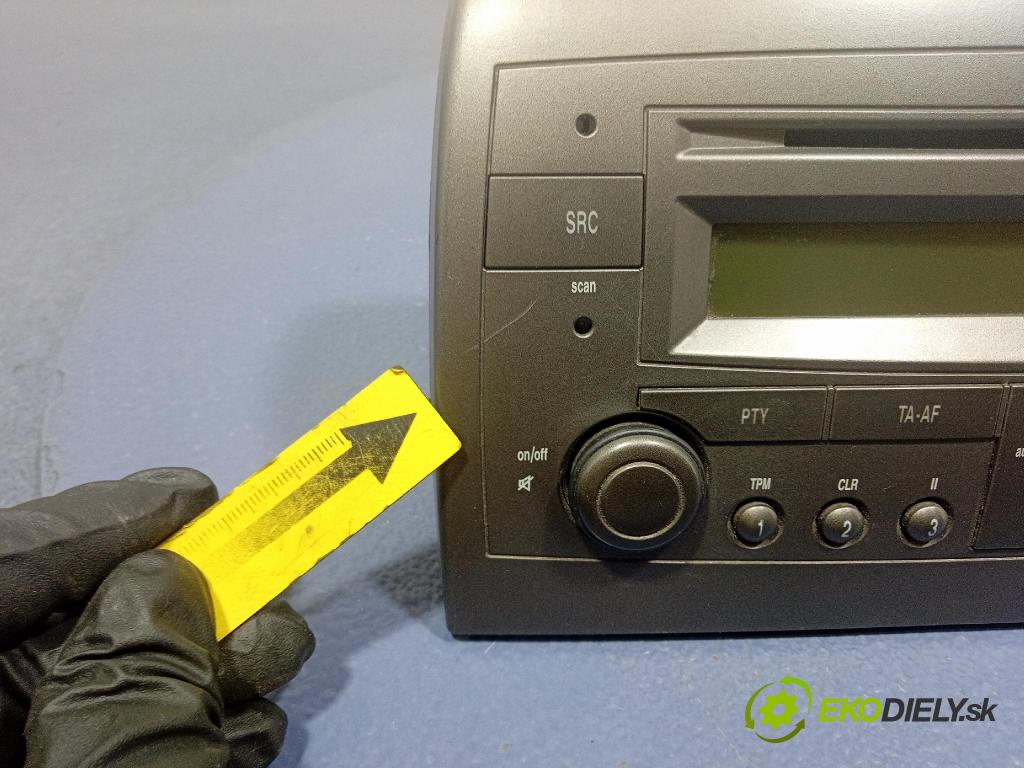 Lancia Ypsilon 2003 Radio I Navigácia: 735345243