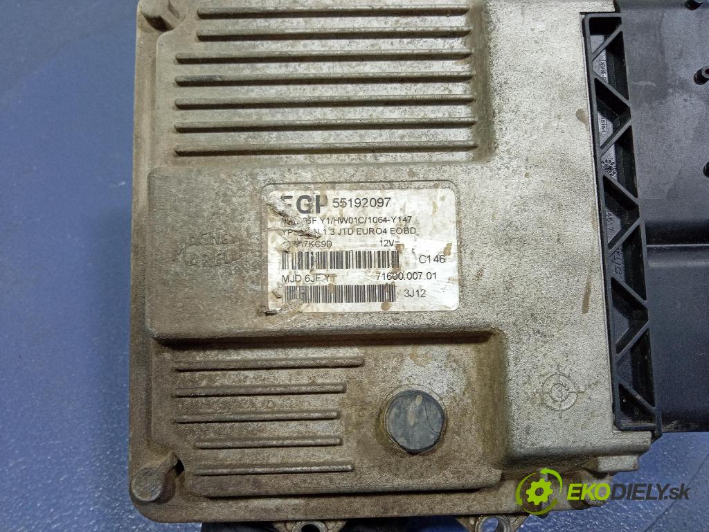 Lancia Ypsilon 2003 řídící jednotka Motor: 55192097