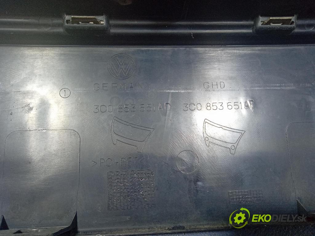 Vw Passat 2006 mřížka / Gril: 3C0853651AF