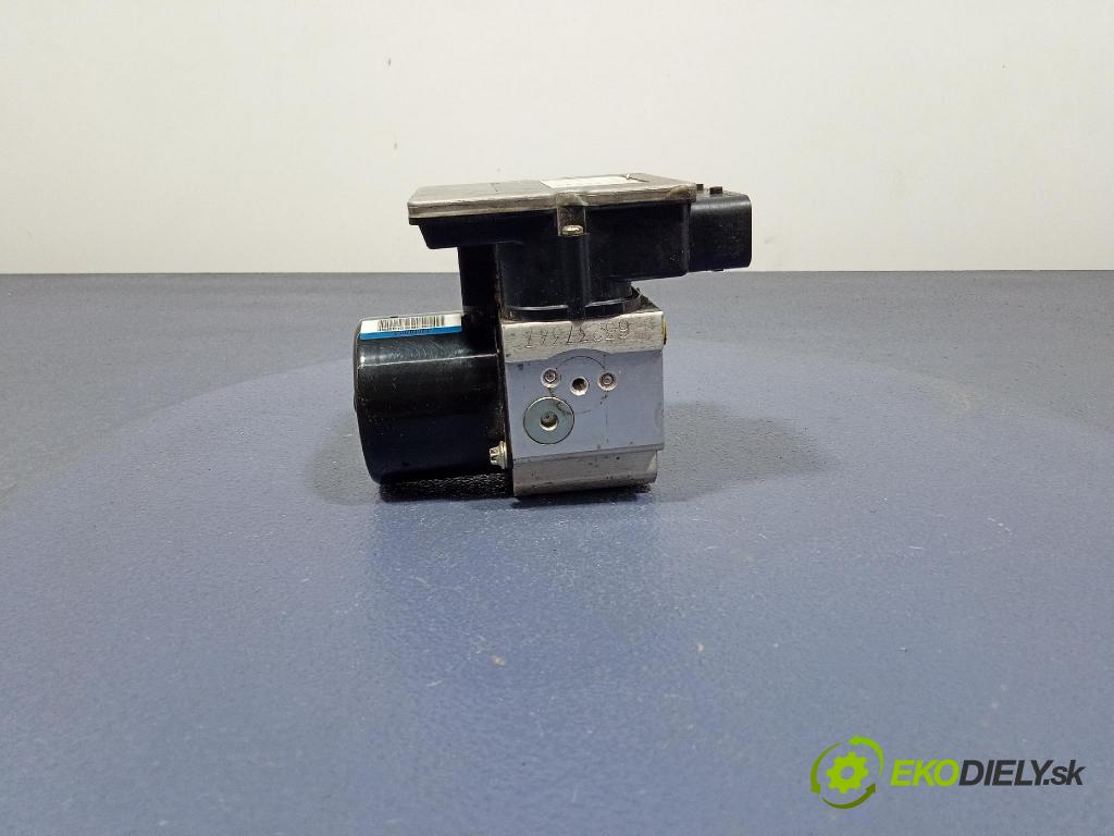 Lancia Ypsilon 2003 čerpadlo ABS x 13509004J