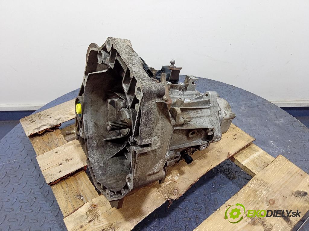 Lancia Ypsilon 2003 prevodovka Manualna