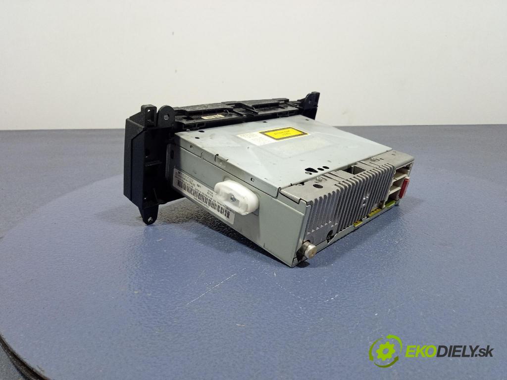 Mercedes A-Klasa 2006 Radio I Navigácia: A1698200386