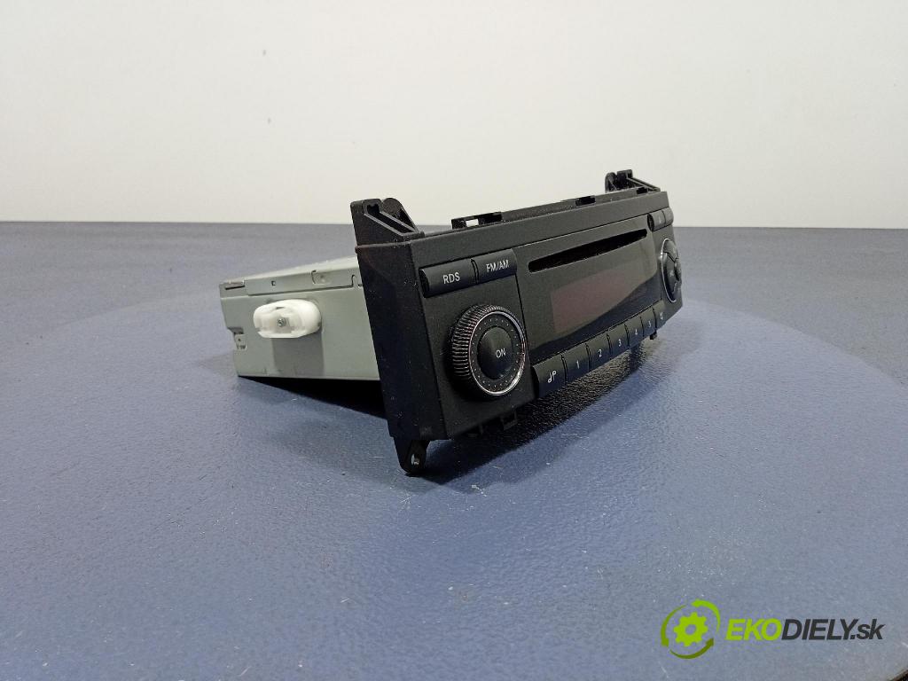 Mercedes A-Klasa 2006 Radio I Navigácia: A1698200386