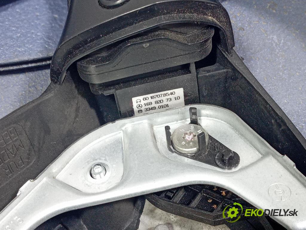Mercedes A-Klasa 2006 volant A1694600103