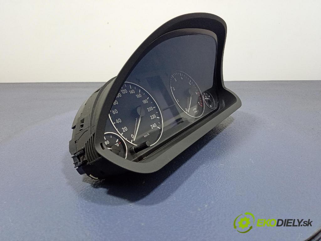 Mercedes A-Klasa 2006 prístrojovka/ budíky A1695401347