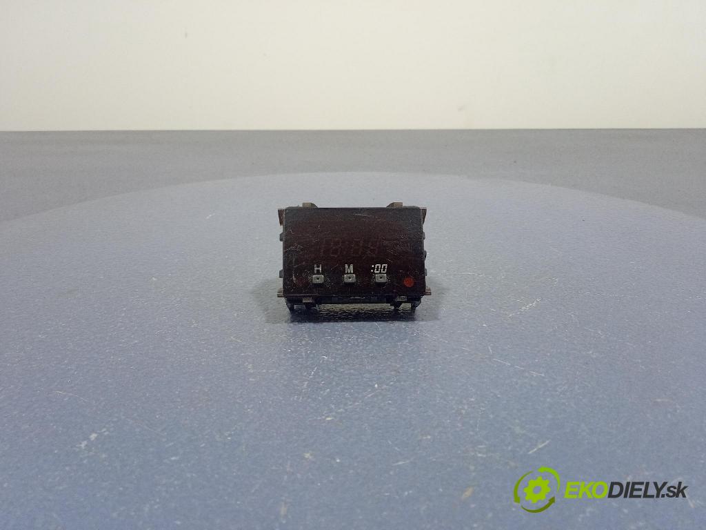 Toyota 4runner 1999 Sledujte: