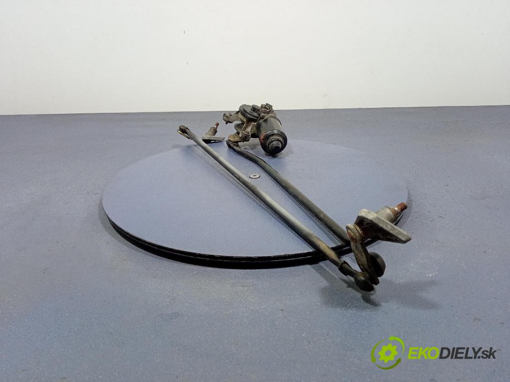 Toyota 4runner 1999 mechanismus motorek Stěrače: před