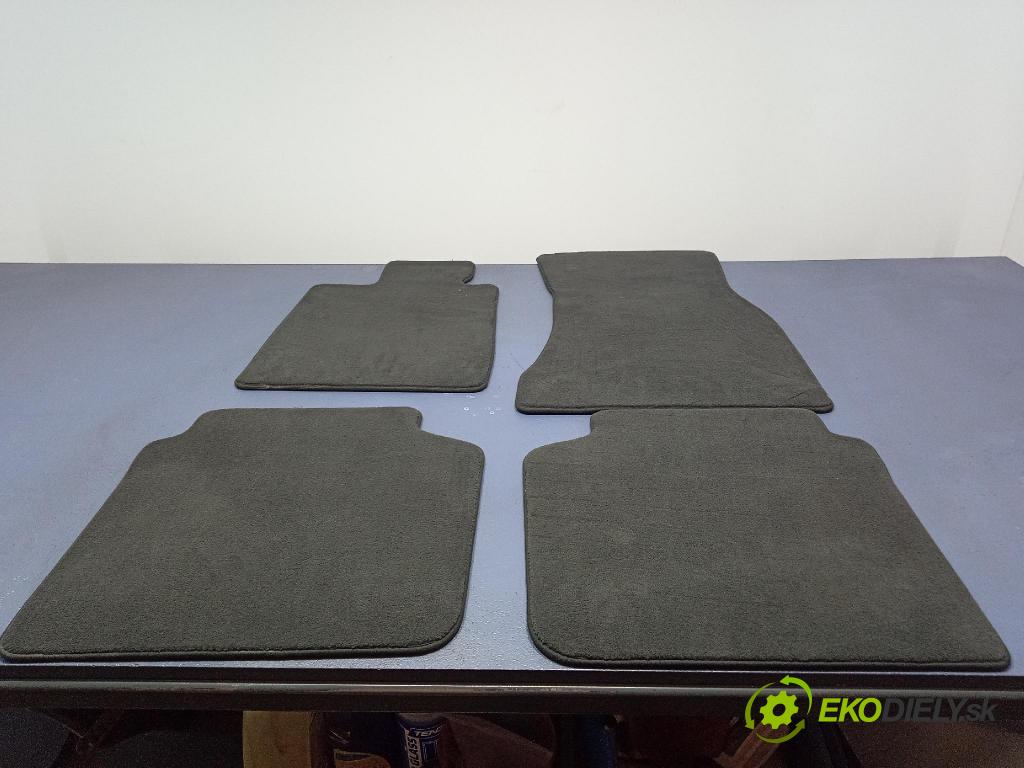 Bmw Seria 5 0 koberec do auta 106480-11