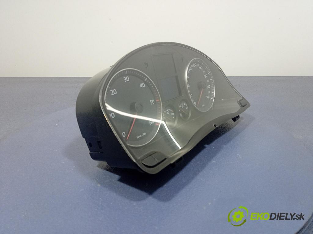 Vw Golf 2004 prístrojovka/ budíky 1K0920860L