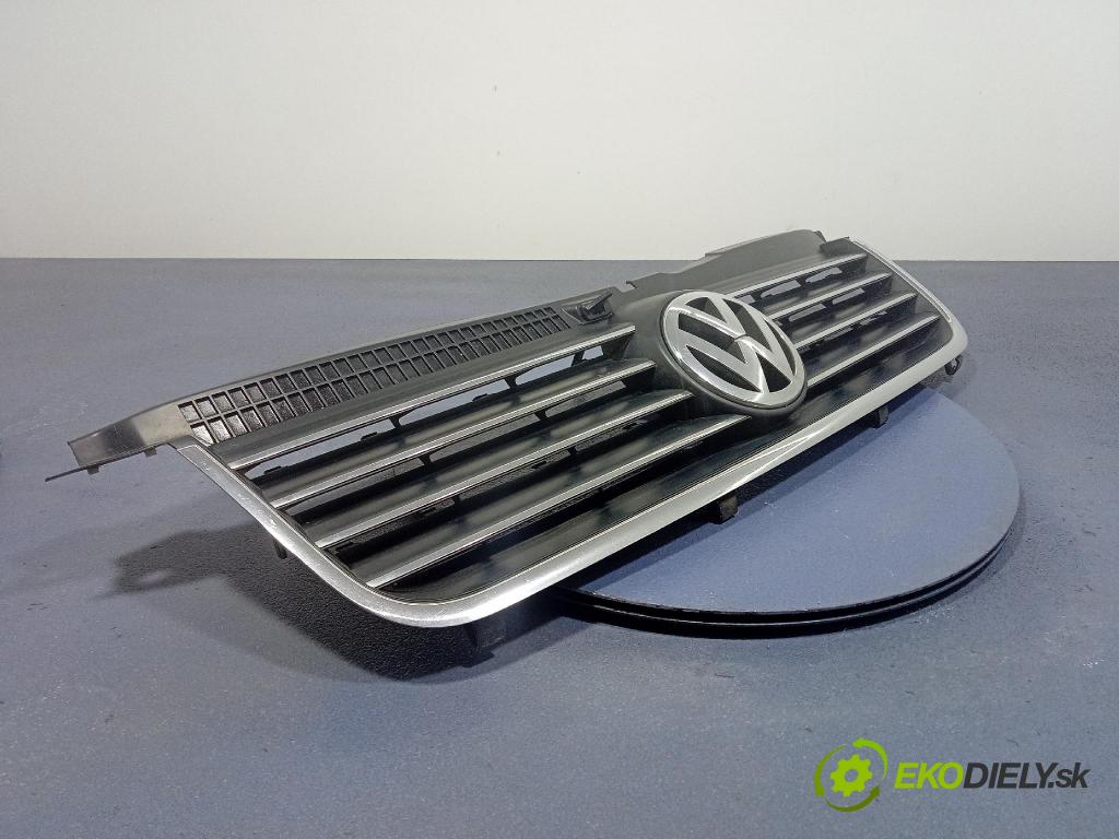 Vw Passat 2004 miežka / Gril: 3B0853651L