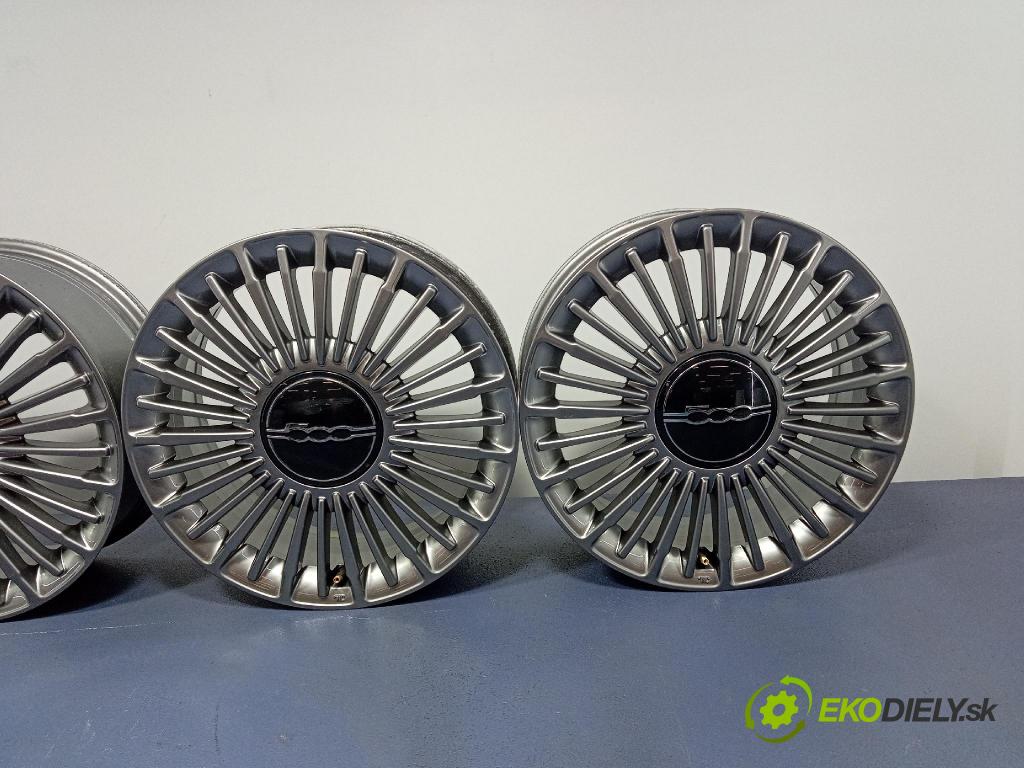 Fiat 500 2023 Ráfky Hlinikové: 52140532