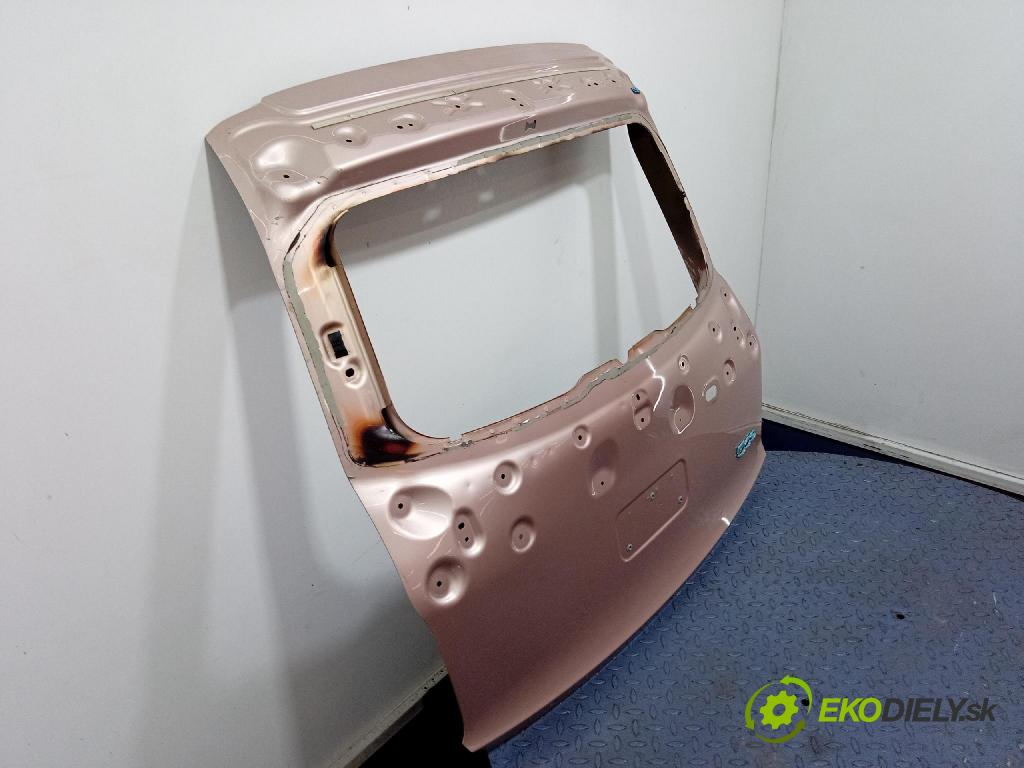 Fiat 500 2023 zadna dveře kufra: kufra: