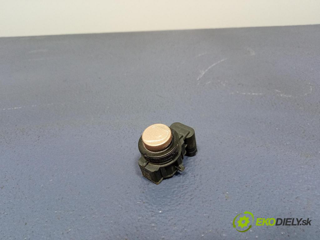 Fiat 500 2023 snímač / řídící jednotka PDC 0735725887