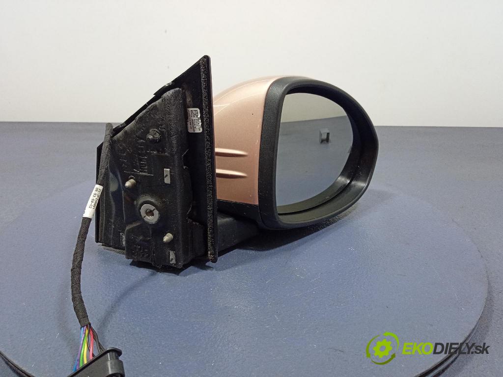 Fiat 500 2023 zrkadlo pravé
