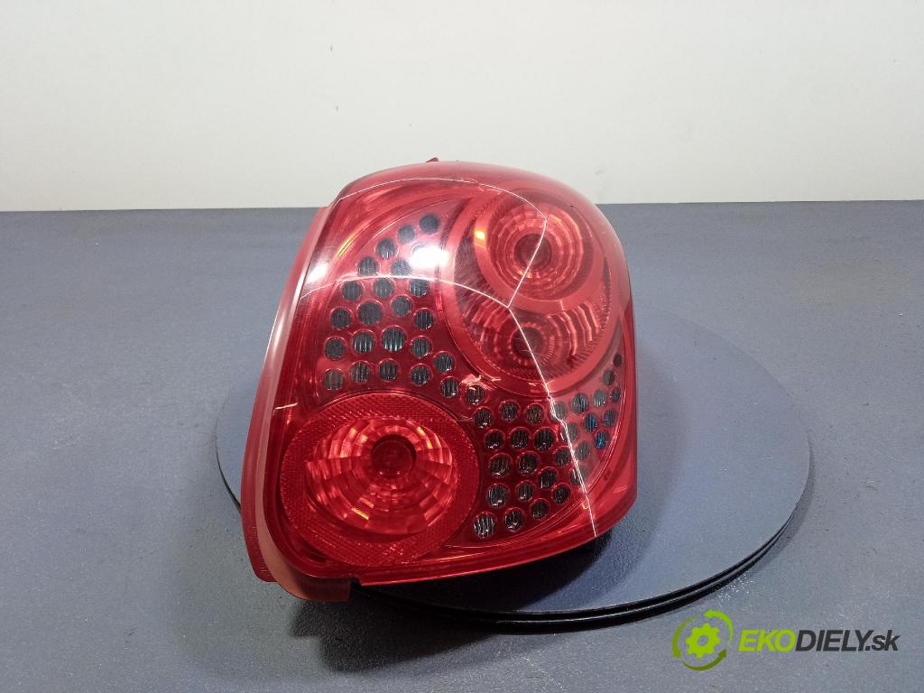 Peugeot 207 2008 svetlo / reflektor zad Prava: Vonkajsia: 9680157980