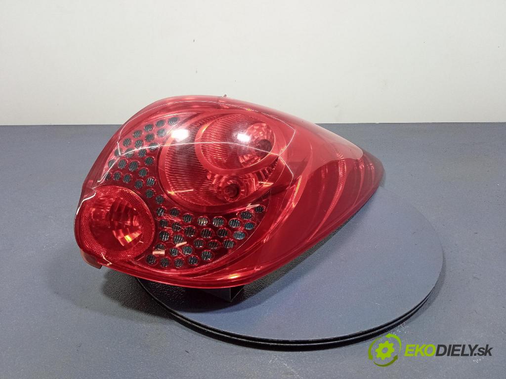 Peugeot 207 2008 svetlo / reflektor zad Prava: Vonkajsia: 9680157980