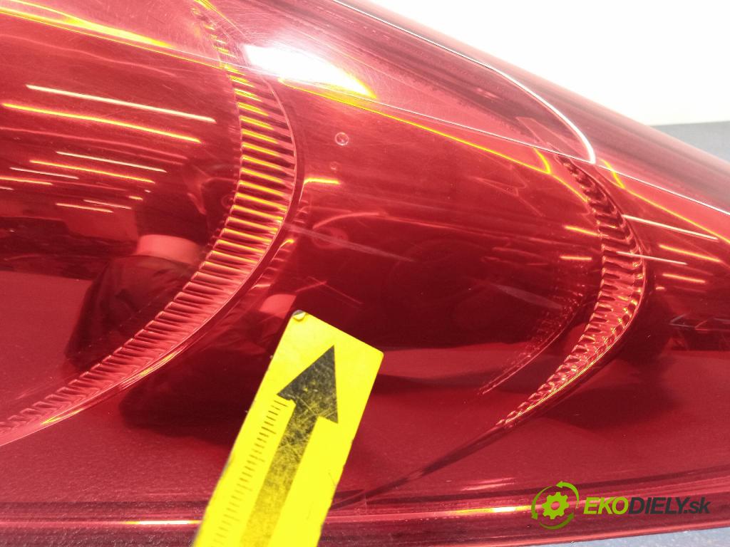 Peugeot 207 2008 svetlo / reflektor zad Prava: Vonkajsia: 9680157980