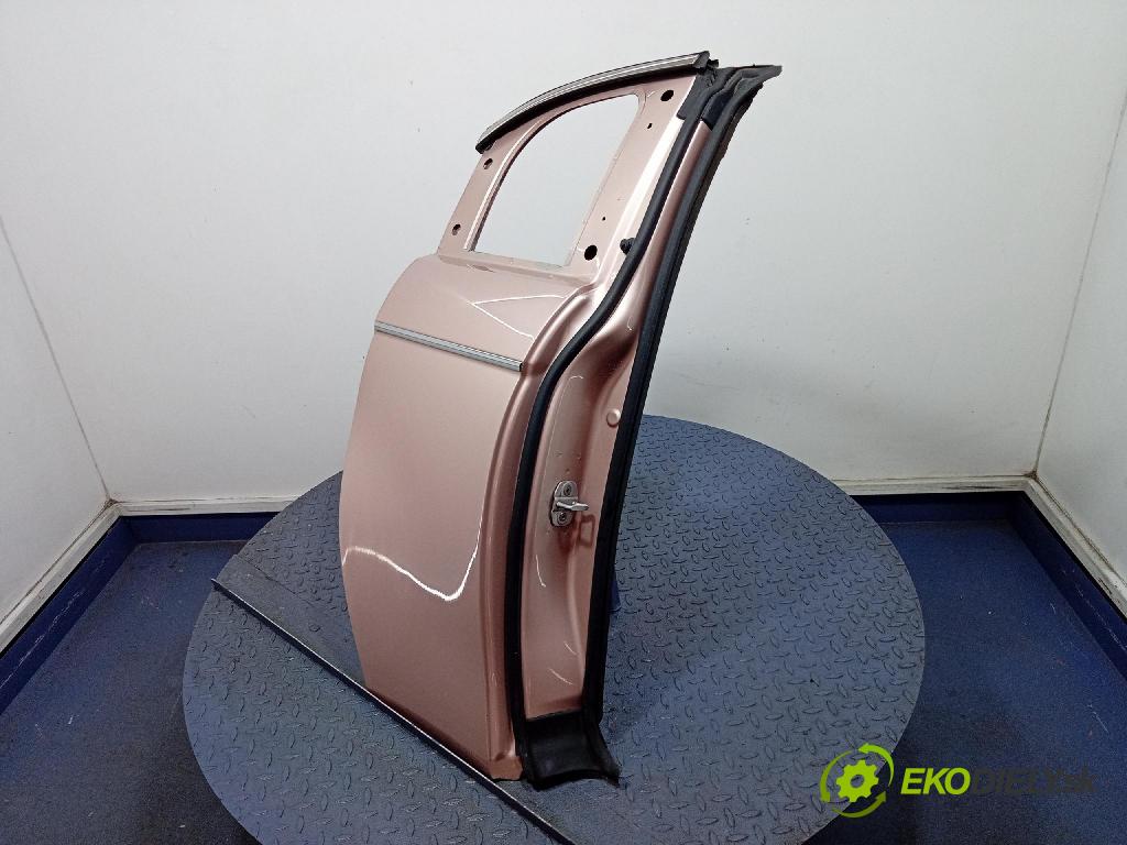 Fiat 500 2023 dvere zad pravé