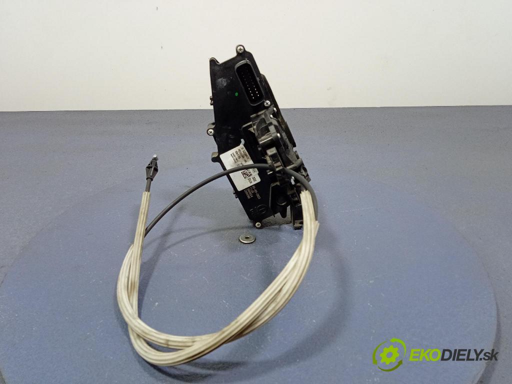 Fiat 500 2023 zámok dvere Predné v pravo: 52138077