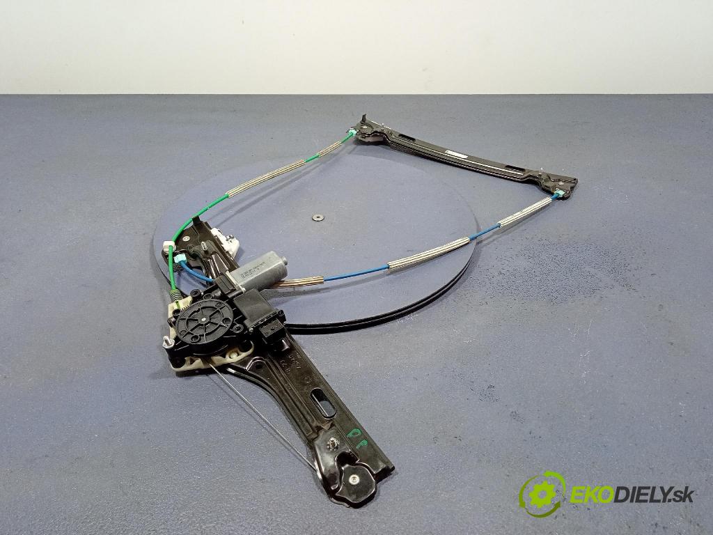 Fiat 500 2023 mechanizmus okna Okná: Predné v pravo: 52138083