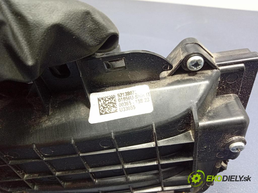 Fiat 500 2023 klika před levá 52138072