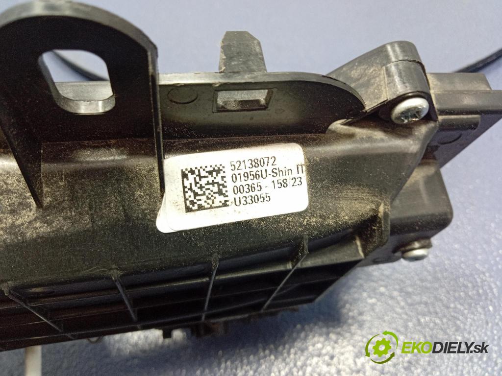 Fiat 500 2023 klika před levá 52138072