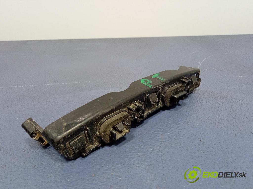 Fiat 500 2023 Upevnění: narazník 52140784
