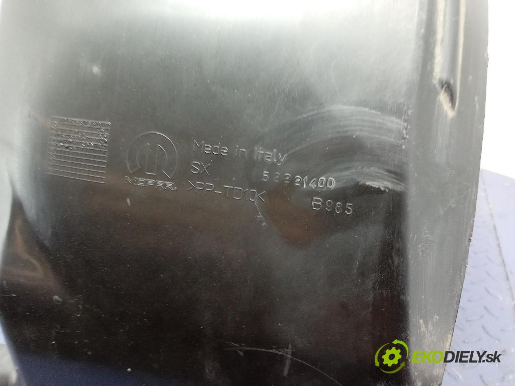 Fiat 500 2023 blatník: plastický: Zad: 52221400