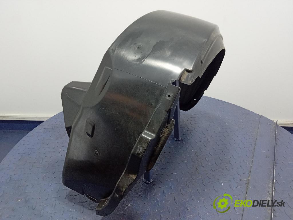 Fiat 500 2023 Blatník: plastický: zad 52221399