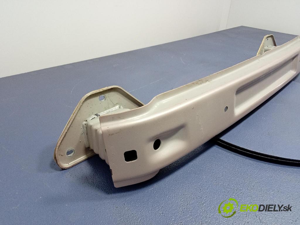 Fiat 500 2023 výztuha narazník Zad: