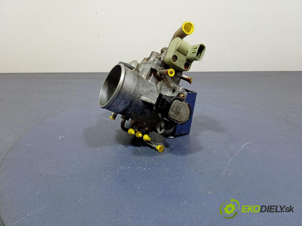 Toyota 4runner 1999 klapka 22270-75030