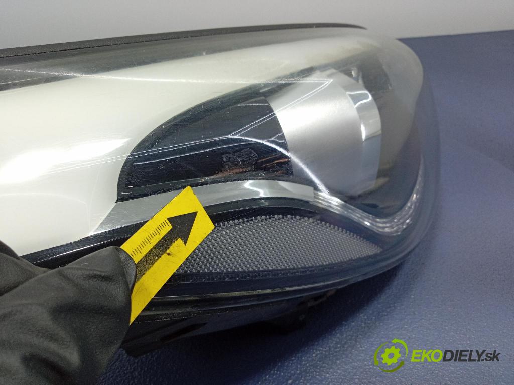 Hyundai Ix35 2013 Reflektor: v pravo: 92102-2SXXX