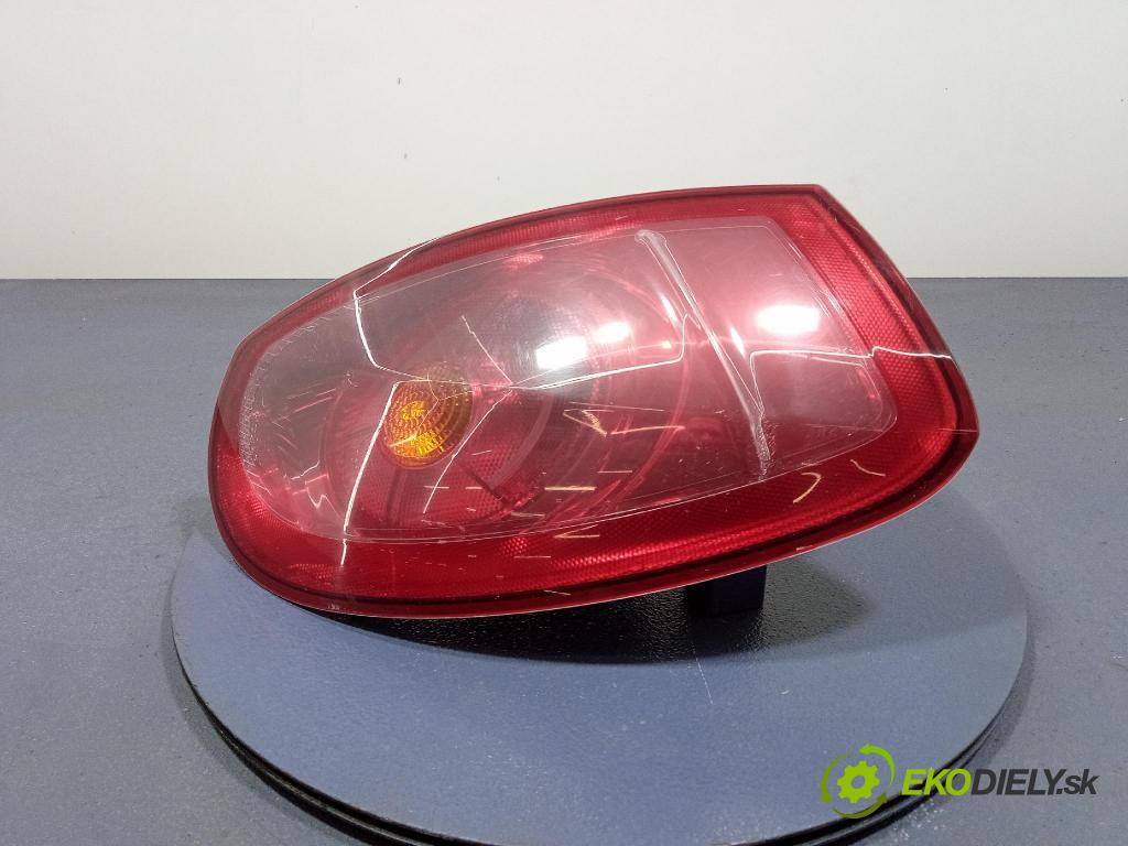 Fiat Bravo 2007 světlo Zad: Práva: Mimo: 51757542