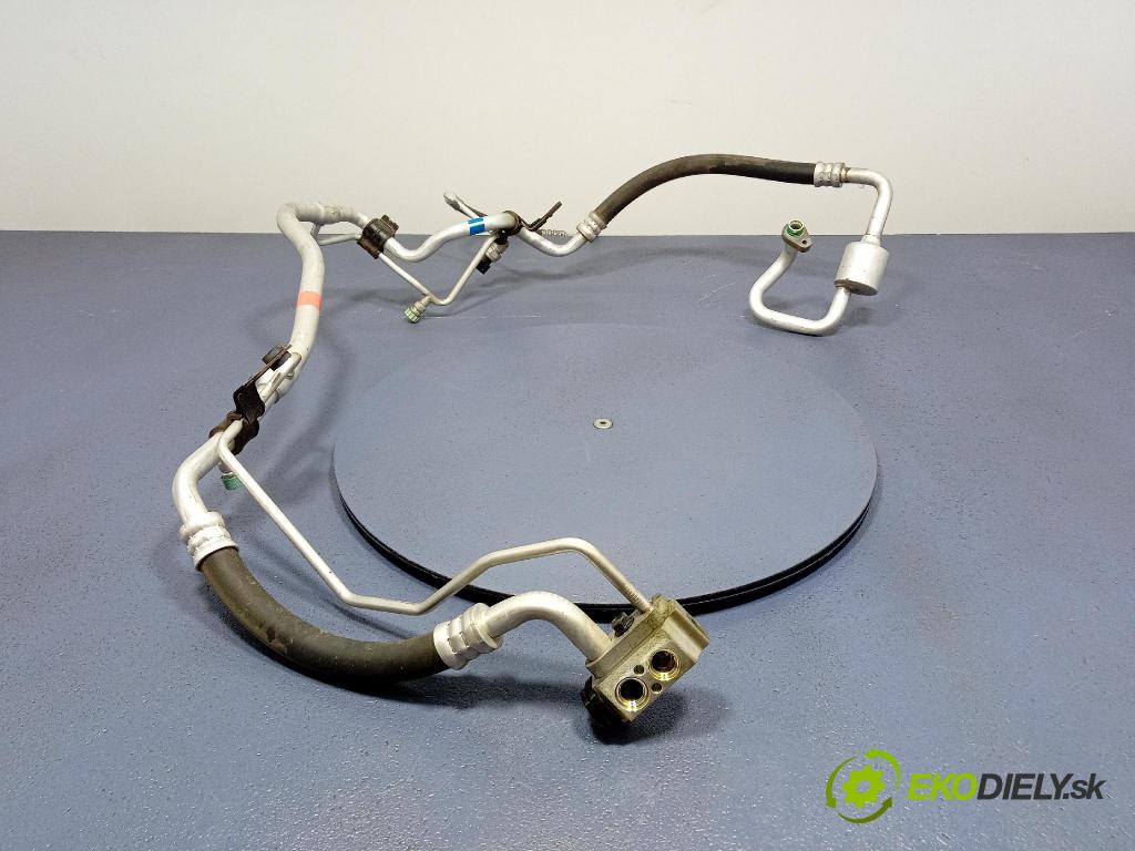 Hyundai Ix35 2013 trubka Klimatizace: 97775-2Y750