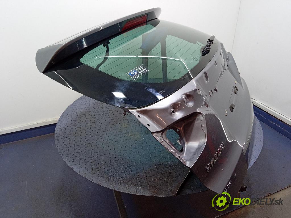 Hyundai Ix35 2013 zadní dveře kufra: kufr