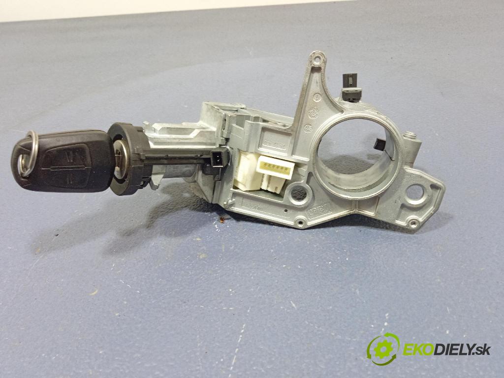 Opel Astra 2006 riadiaca jednotka Motor: 24420562