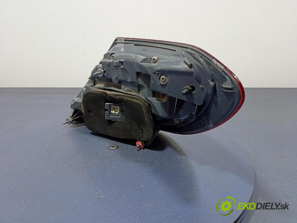 Mercedes E-klasa 0 světlo Zad: levá Mimo: A2139067700
