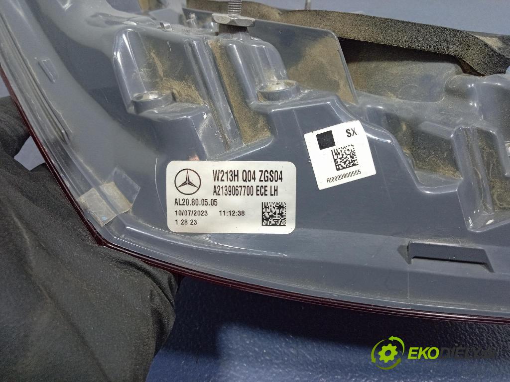 Mercedes E-klasa 0 světlo Zad: levá Mimo: A2139067700