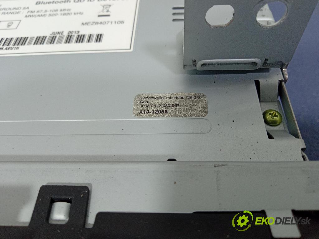 Hyundai Ix35 2013 Radio I Navigace: 96560-2Y600