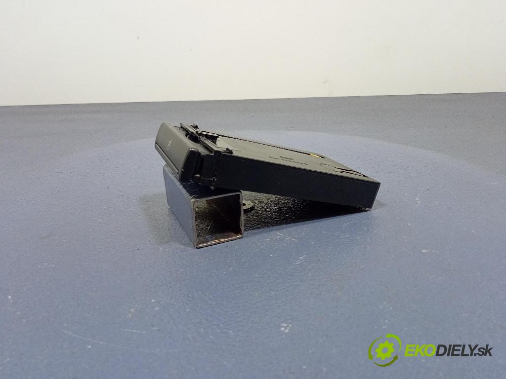 Audi A3 2001 kastlík 8L0862534C