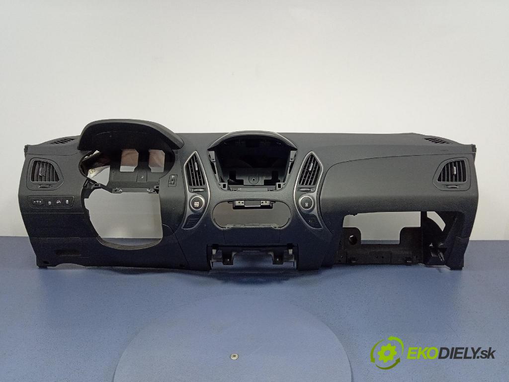 Hyundai Ix35 2013 kokpit,přistrojova deska